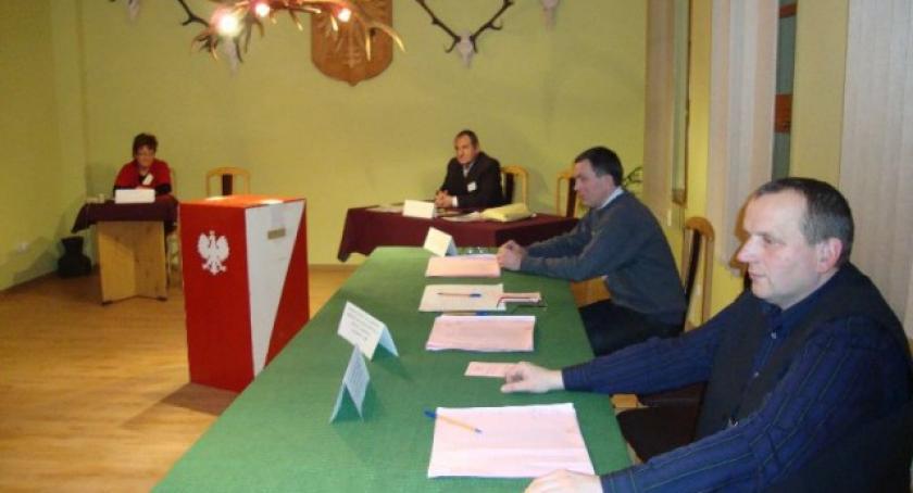 Koniec głosowania. Początek wielkiego liczenia. Frekwencja o godz. 19