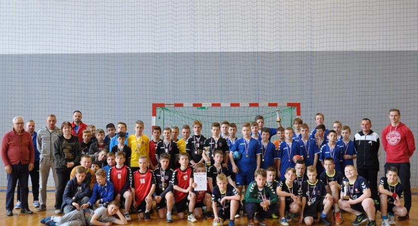 SP w Nowej Karczmie zwycięzcą Turnieju Całe Pomorze Gra w Piłkę Ręczną