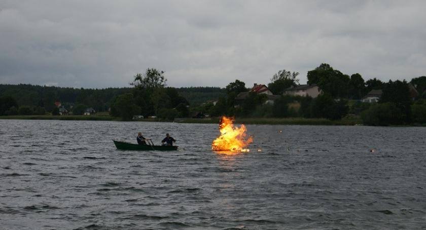 Na Jeziorze Wielewskim spłonęła czarownica