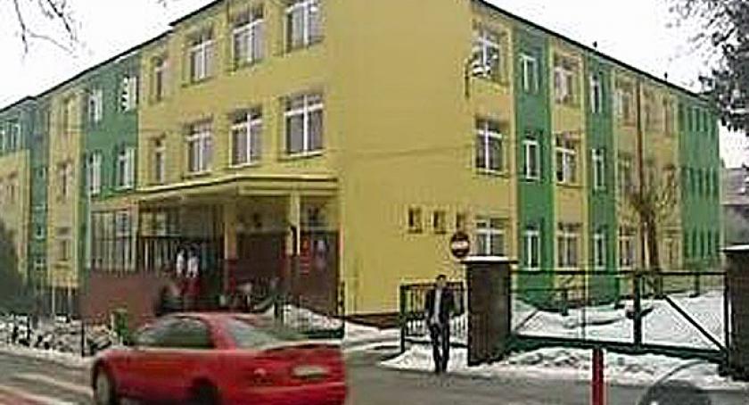 Kościerscy licealiści oszukani przez bank