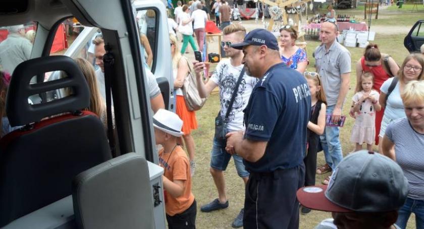 O bezpieczeństwie nad wodą podczas 44. Jarmarku Wdzydzkiego