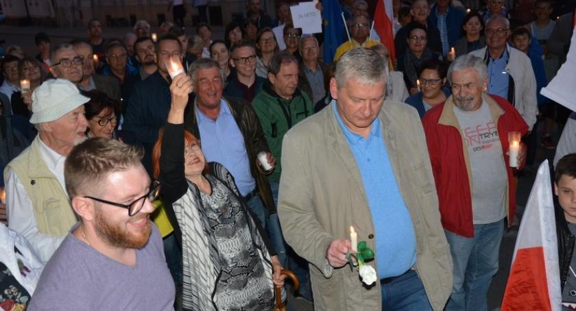 Czwarty dzień protestu, a liczba manifestujących wciąż rośnie