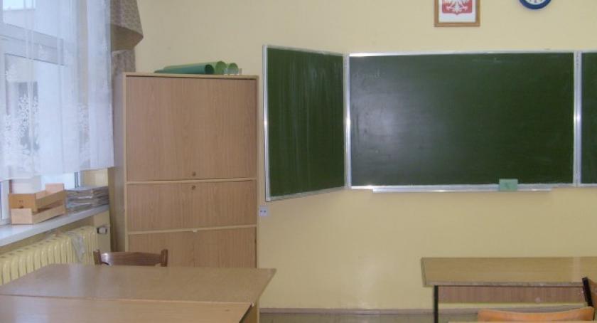 Dyrektorka upokarza nauczycielkę?