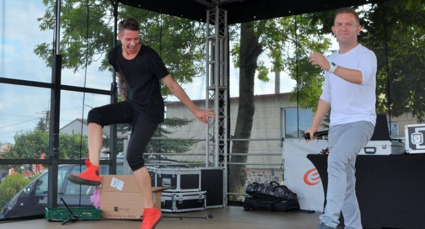 Festyn sierpniowy w Liniewie z fenomenalnym duetem DJ. Kabi