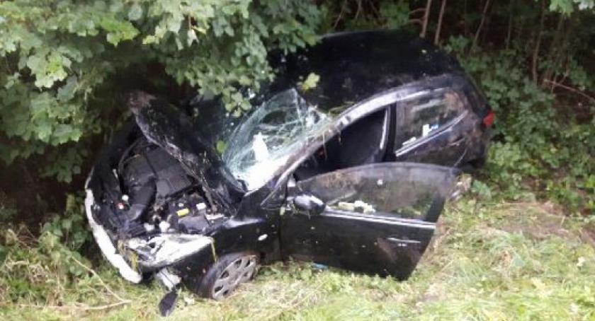 Szumleś Szlachecki. Dachowała mazda