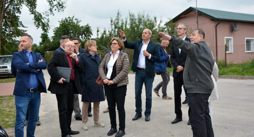 Europosłowie z wizytą w Trzebuniu - byli pod wrażeniem