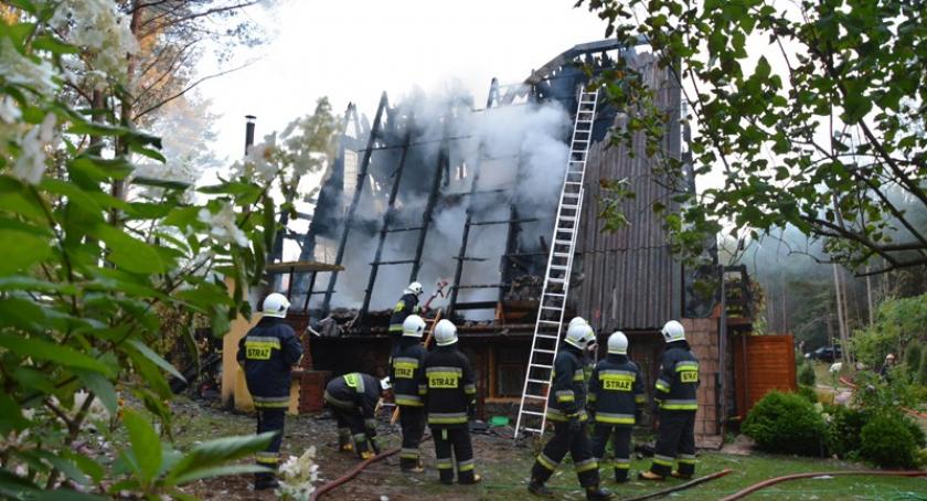 Garczyn. Spłonął domek letniskowy
