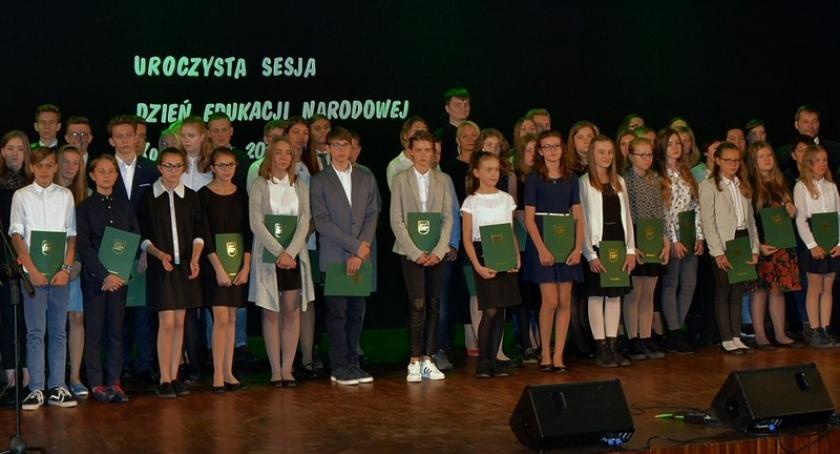 Kościerzyna. Najlepsi uczniowie i studenci ze stypendiami burmistrza