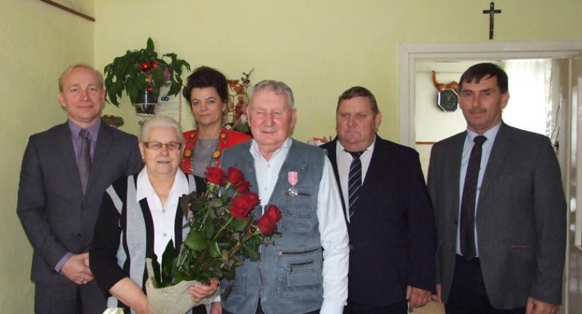 Gm. Nowa Karczma. Małżeństwa na wagę medalu