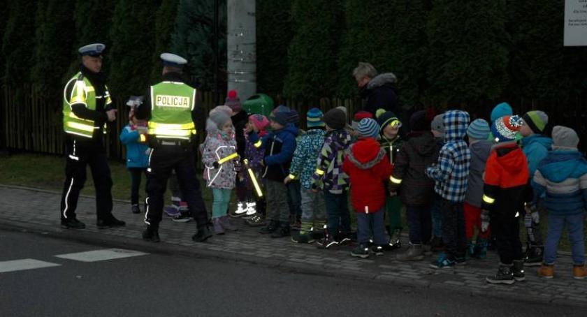 Dzień Odblasków - drobiazg, który ratuje życie