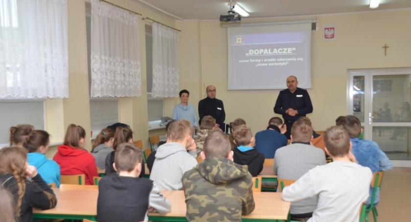 Wielki Klincz. Przestrzegali młodzież przed dopalaczami