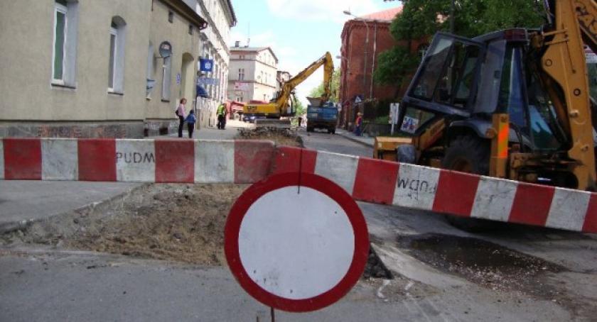 Uwaga kierowcy! Utrudnienia w ruchu na ulicy Dworcowej