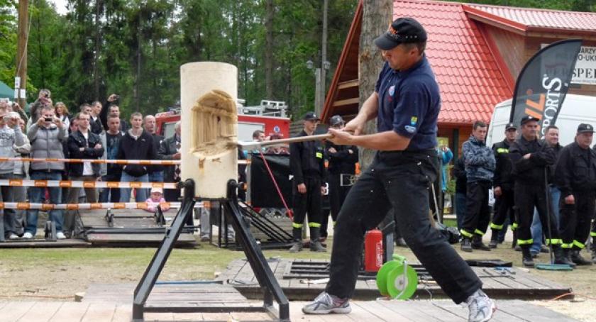 Szymbark. Strażacy ochotnicy rywalizowali w zawodach TimberSports