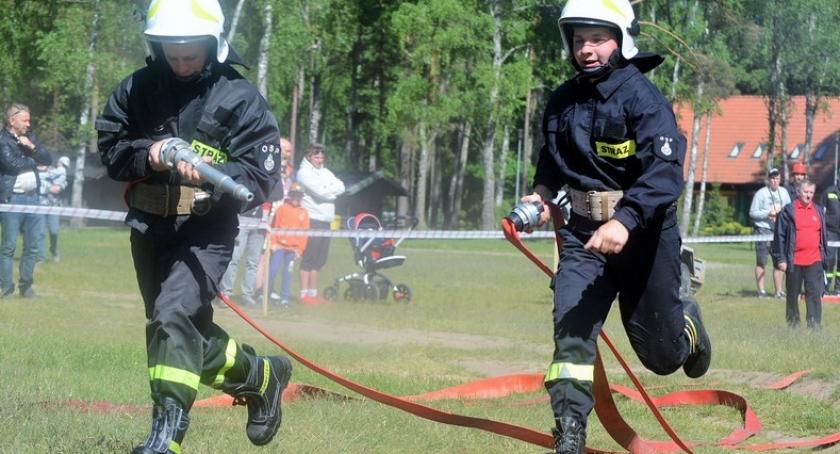Garczyn. Piknik strażacki pod znakiem rywalizacji druhów