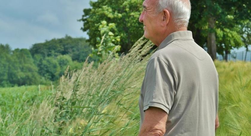 Czas na politykę senioralną. Weź udział w bezpłatnej debacie podczas Forum Wizja Rozwoju