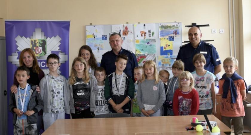 Bezpieczeństwo podczas wakacji okiem najmłodszych