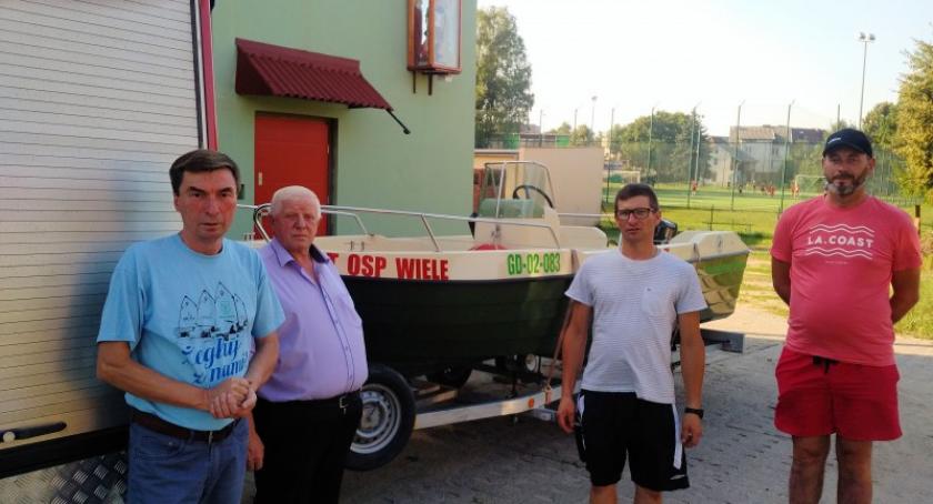 Strażacy z Wiela otrzymali łódź ratunkową