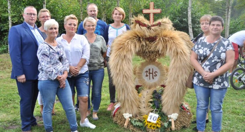 Dożynki gminy Kościerzyna - Nowa Wieś Kościerska z najpiękniejszym wieńcem