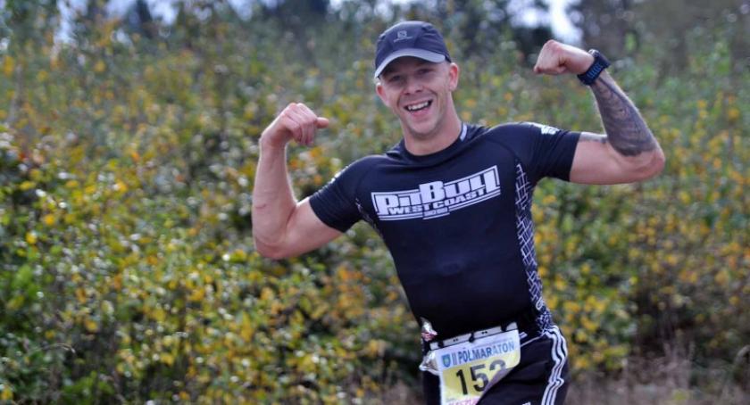Prawie 200 osób wystartowało w II Półmaratonie Kamiennych Weselników