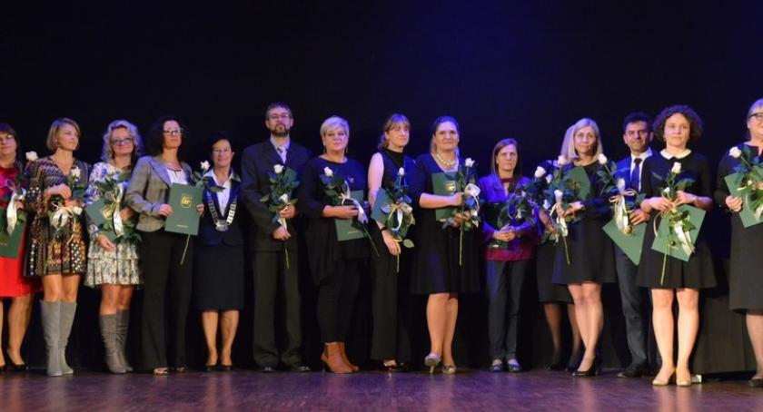 Kościerzyna. Podziękowania i nagrody dla nauczycieli
