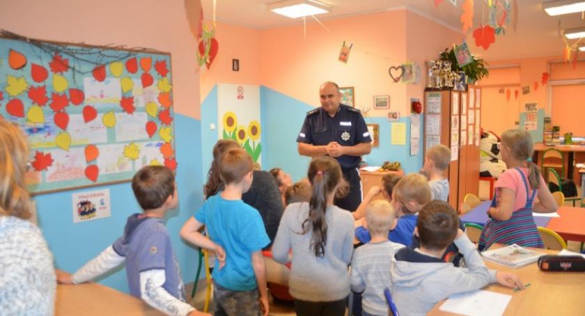 Kościerzyna. Policjanci odwiedzili dzieci ze świetlicy
