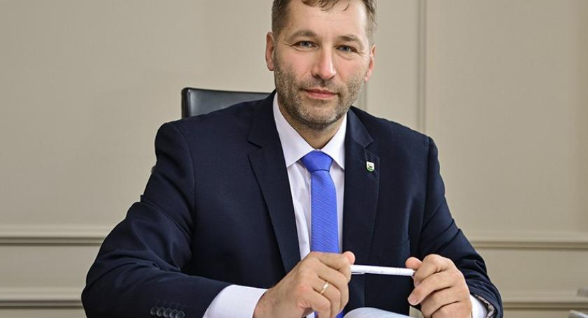 Michał Majewski pokonał rywali w pierwszej turze