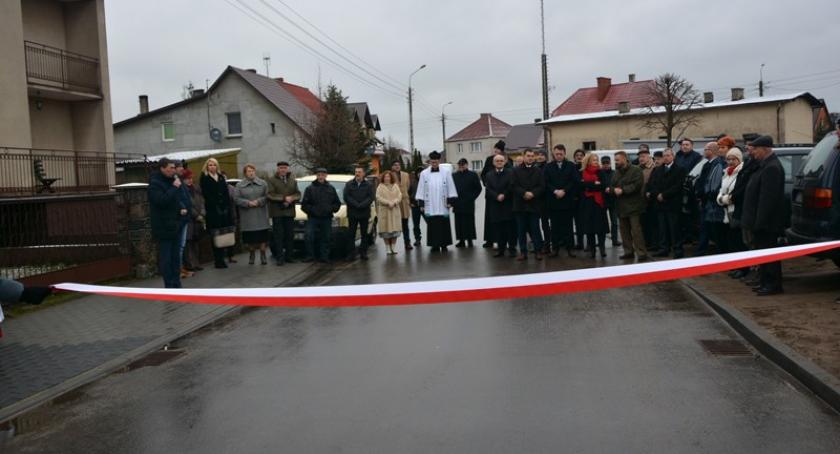 Pięć ulic w Karsinie zyskało dywanik asfaltowy
