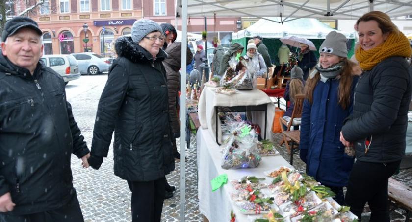 Świąteczne Kolędowanie na Rynku w Kościerzynie