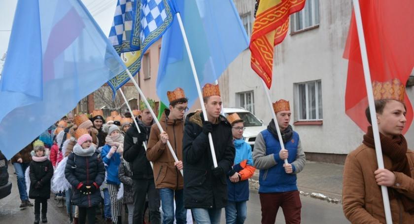 Pierwszy Orszak Trzech Króli w Lipuszu przyciągnął tłumy