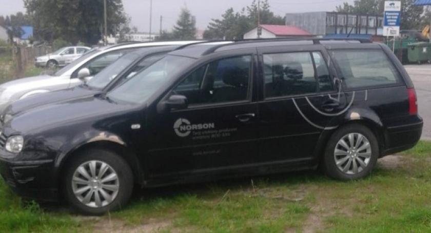 Golf IV poszukiwany. Ostatnio widziano go w okolicach Wąglikowic