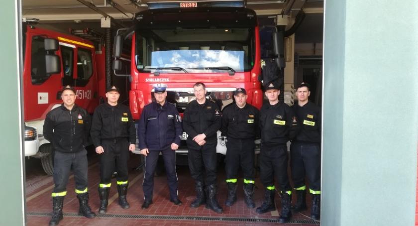 Policjanci szkolili kościerskich strażaków