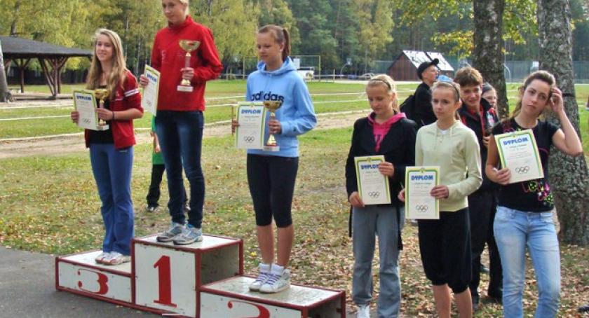 Garczyn. Sztafetowe biegi przełajowe