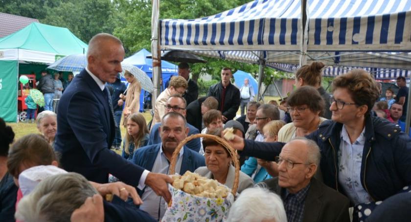 Mieszkańcy gminy Kościerzyna dziękowali za plony i dary ziemi w Loryńcu