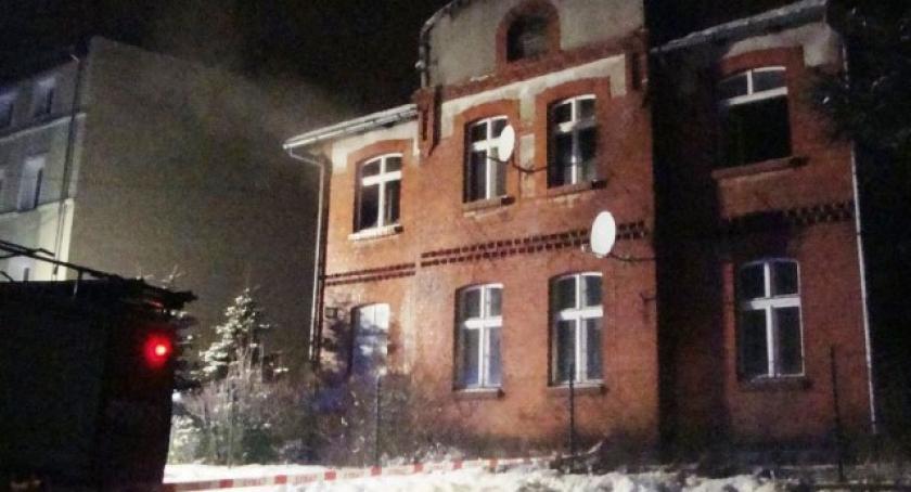 Kościerzyna. Pożar domu - lokatorka nieprzytomna