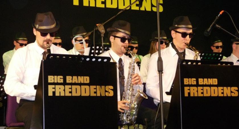 Kościerzyna. Big Band Freddens zagrał w sali Szopińskiego