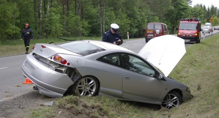 Kłobuczyno. Wypadek na prostej - ranny w szpitalu