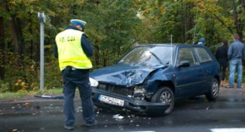 Kościerzyna-Łubiana. Zderzenie dwóch volkswagenów