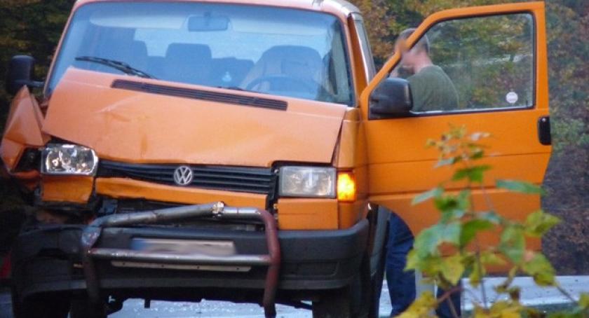 Kłobuczyno. Zderzenie dwóch volkswagenów