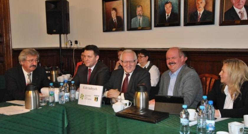 Powiat. Domagali się drugiego wiceprzewodniczącego, teraz go nie chcą