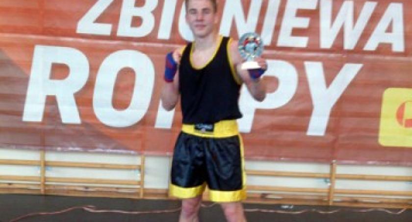 Boks. Patryk Chrapkowski w finale Ogólnopolskiej Olimpiady Młodzieży