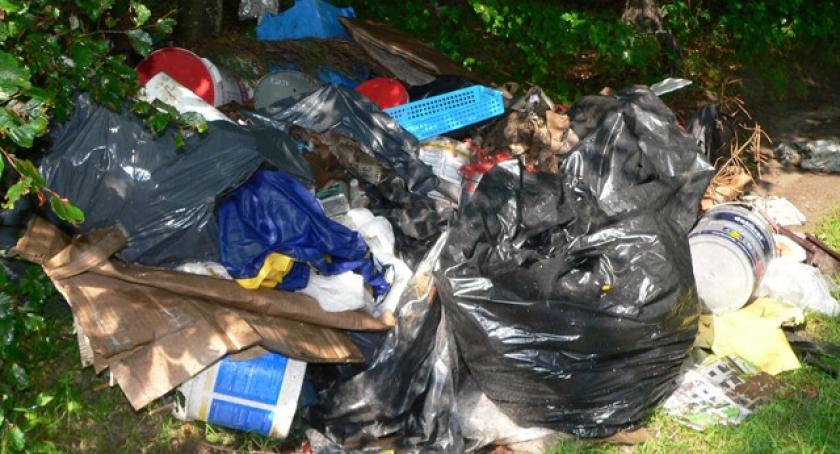 Czarne chmury zawisły nad SITĄ. Nie radzi sobie z wypełnianiem warunków umowy, a lista niezadowolonych rośnie