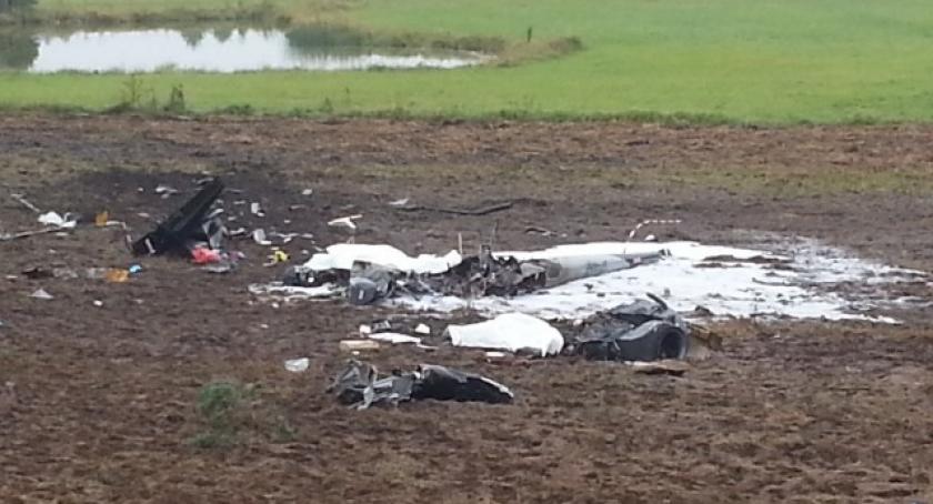 Wygonin. Helikopter spadł na ziemię i stanął w płomieniach- trzy ofiary śmiertelne