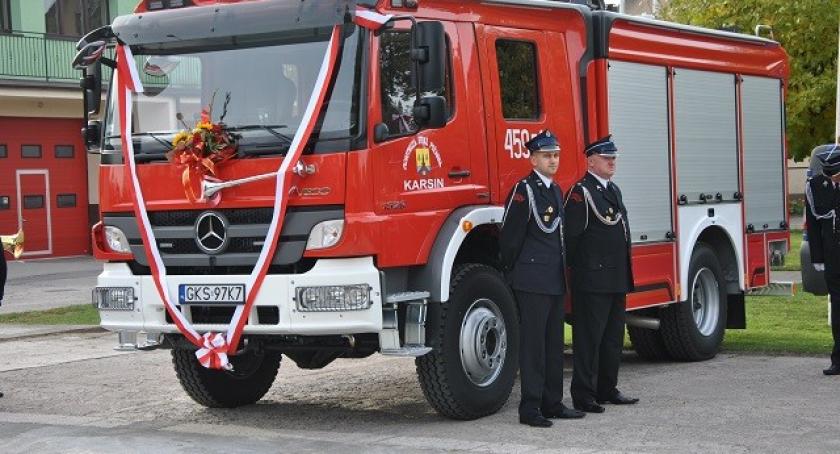 Nowy wóz bojowy dla OSP Karsin