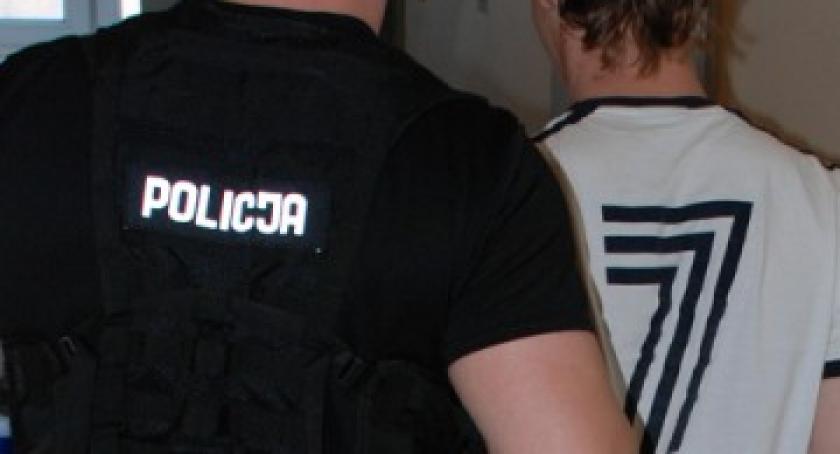 Kościerzyna. Ukradł kobiecie torebkę - grozi mu pięć lat więzienia