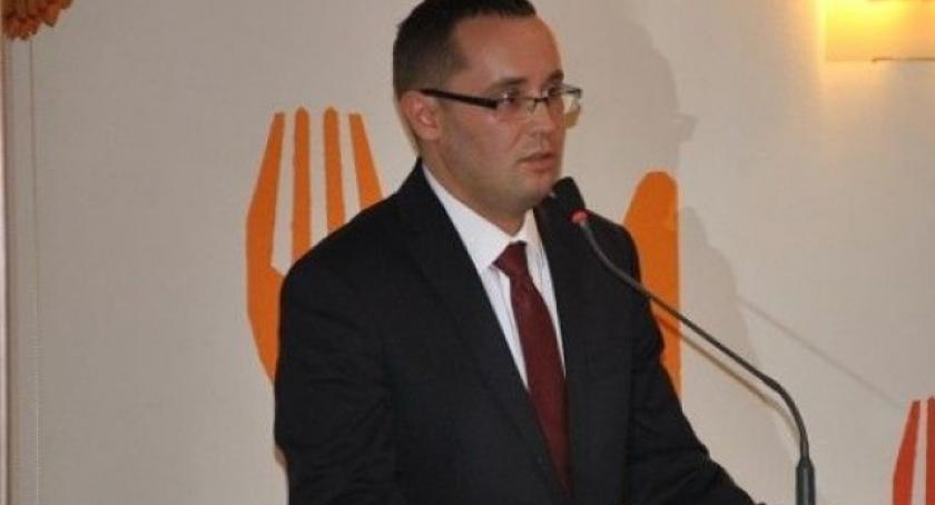 Niepewna przyszłość starosty i zarządu