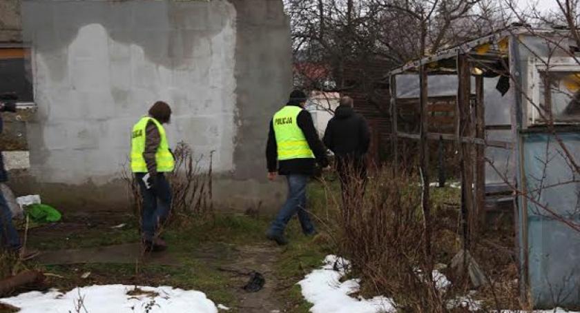 Policjanci z Kościerzyny pomagają bezdomnym  