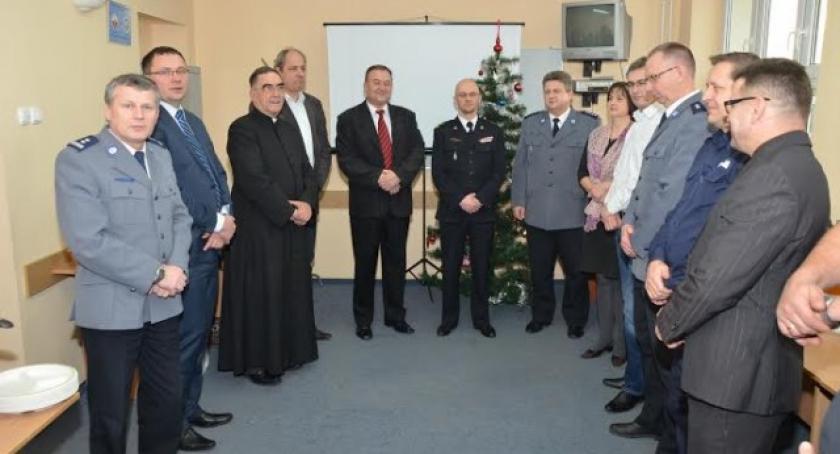 Spotkanie opłatkowe w kościerskiej Policji 