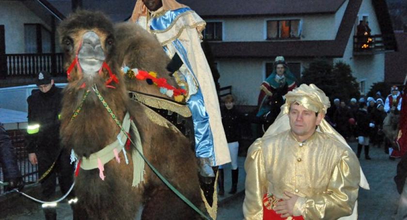 Orszak Trzech Króli przeszedł ulicami Dziemian 