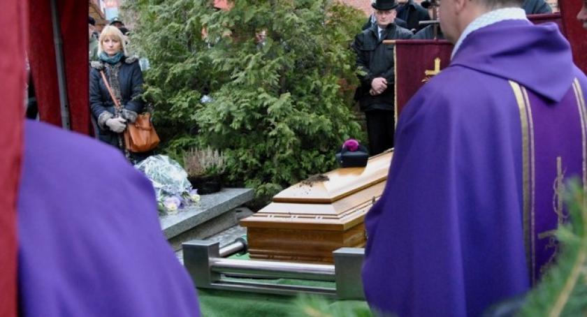 Ostatnie pożegnanie ks. prałata Stanisława Lenza