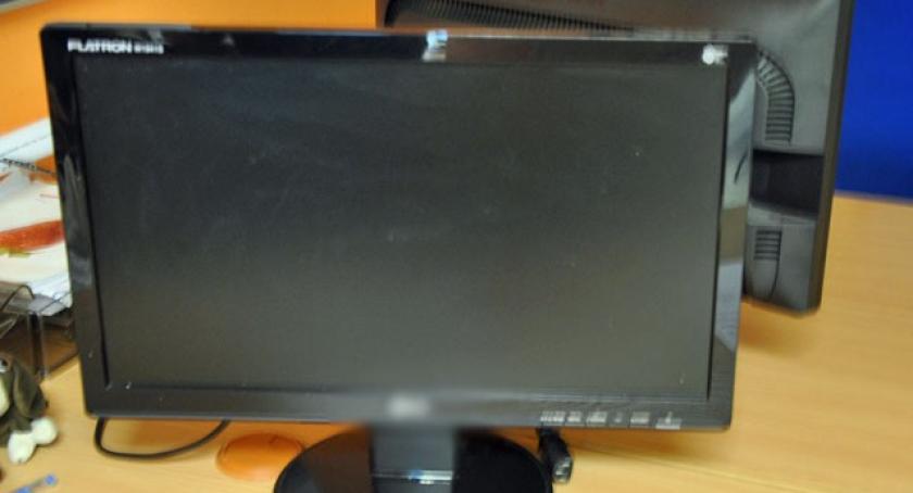 Miasto rozda 40 komputerów z bezpłatnym internetem